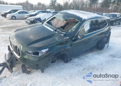 2023 BMW X1 xDrive28I z USA, uszkodzony, nr VIN WBX73EF01P5Y20792